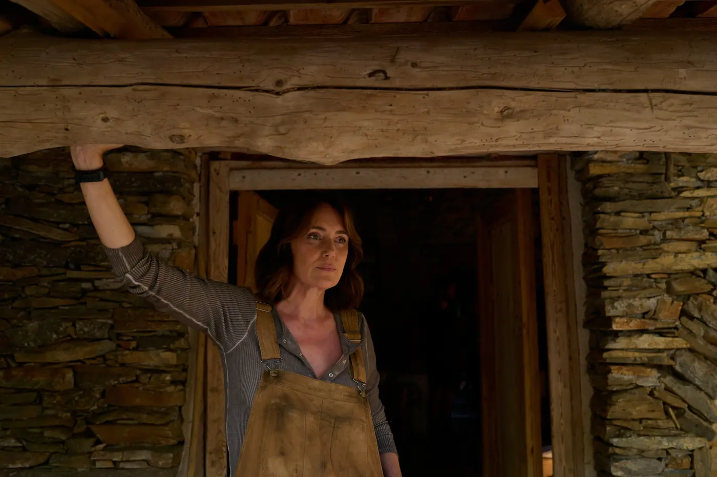 Keeley Hawes as Julie in The Assassin